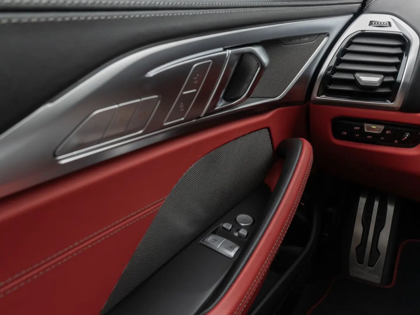 M850i xD Coupé 360°Laser HUD SoftCl Komfort 20
