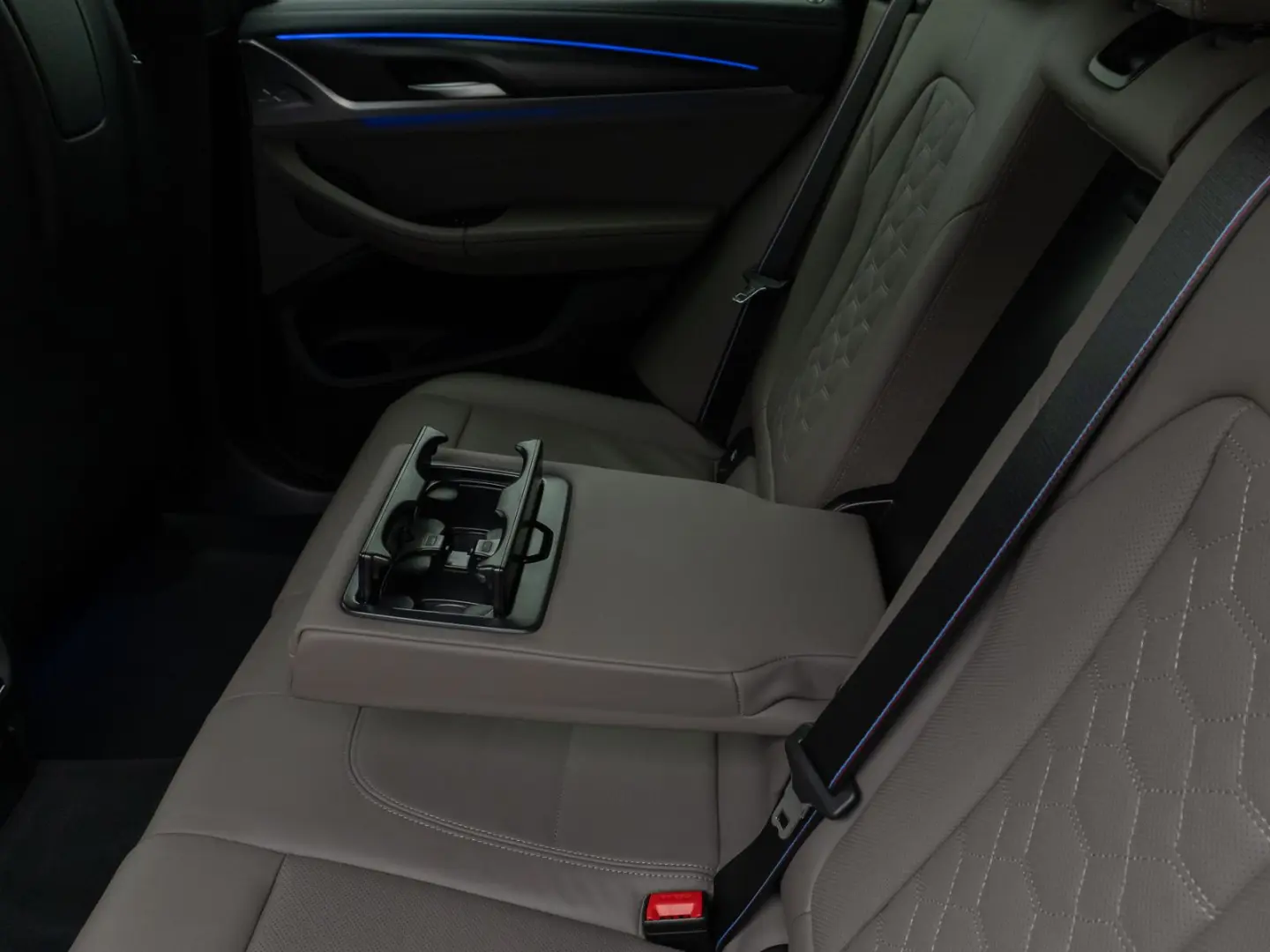 X3 M Competition Kamera HUD DAB H/K AHK 21Zoll