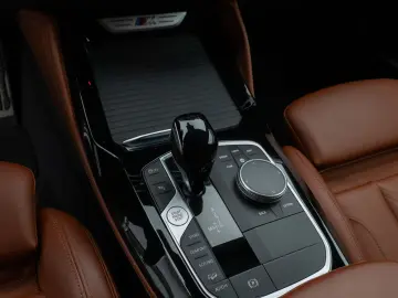 X4 M40i Kamera Laser HUD DAB H/K DisplK AHK 20