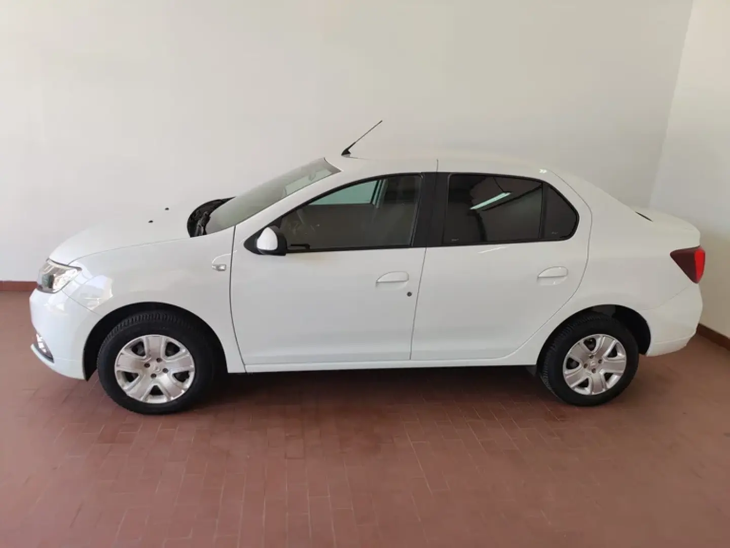 Dacia Logan MCV II Laureate