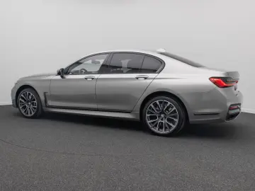 740d xD M Sport 360°Laser HUD H/K SoftCl Massage