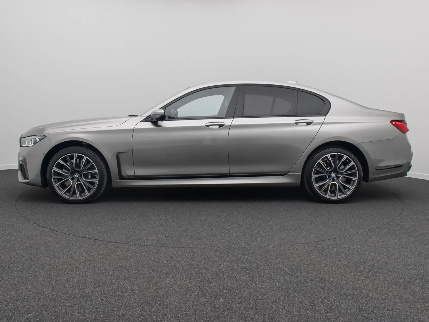740d xD M Sport 360°Laser HUD H/K SoftCl Massage