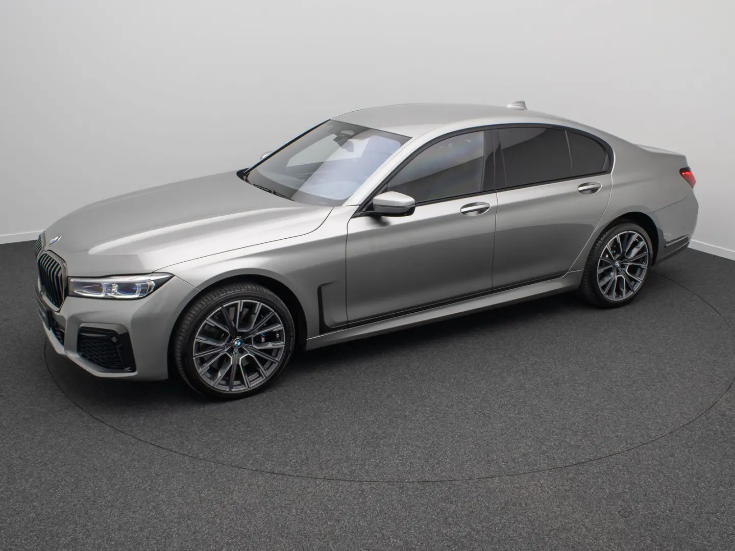 740d xD M Sport 360°Laser HUD H/K SoftCl Massage