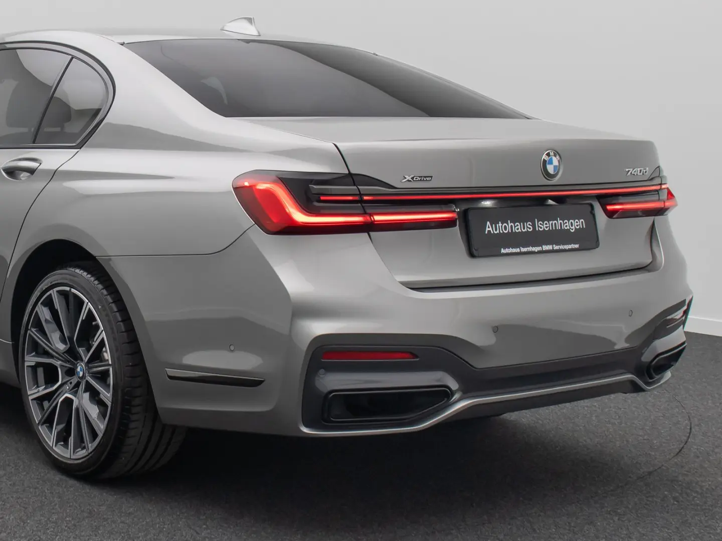 740d xD M Sport 360°Laser HUD H/K SoftCl Massage