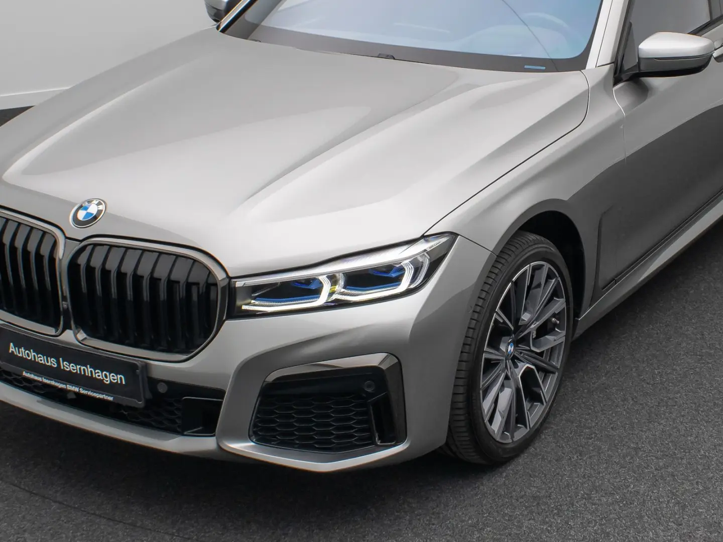 740d xD M Sport 360°Laser HUD H/K SoftCl Massage