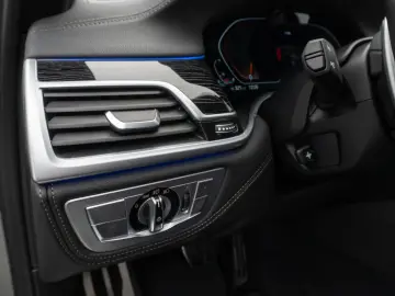 740d xD M Sport 360°Laser HUD H/K SoftCl Massage