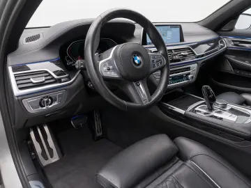 740d xD M Sport 360°Laser HUD H/K SoftCl Massage