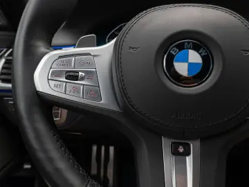 740d xD M Sport 360°Laser HUD H/K SoftCl Massage