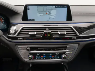 740d xD M Sport 360°Laser HUD H/K SoftCl Massage