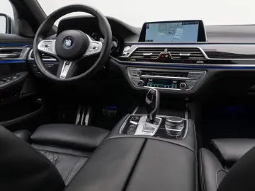740d xD M Sport 360°Laser HUD H/K SoftCl Massage