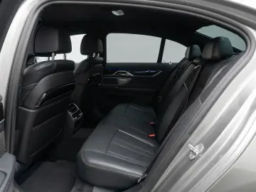 740d xD M Sport 360°Laser HUD H/K SoftCl Massage