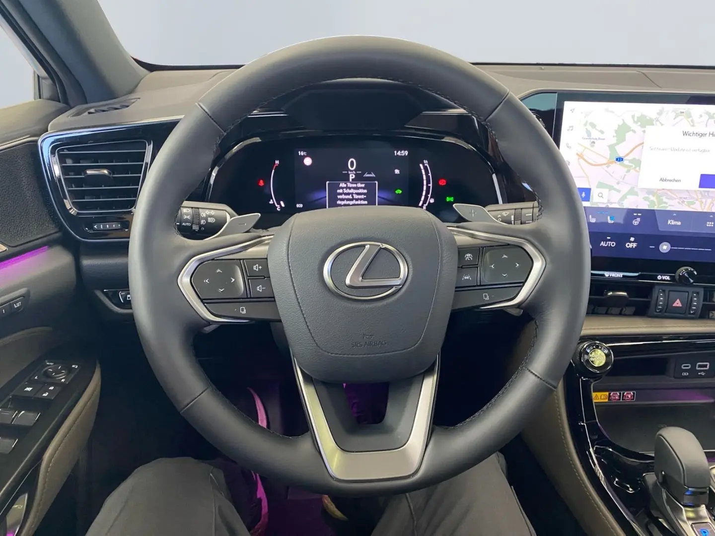 NX 350h E-FOUR Overtrail *Pano*HUD*Mark Levinson
