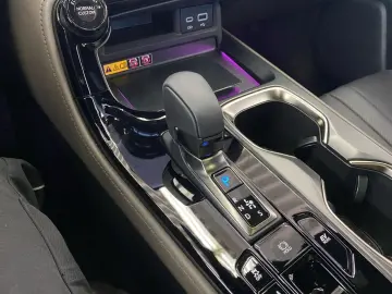 NX 350h E-FOUR Overtrail *Pano*HUD*Mark Levinson