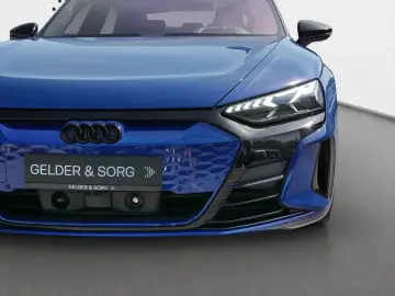 RS e-tron GT Nacht Keramik B&O HuD Air Matrix