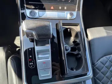 Q8 55 3.0 TFSI quattro competition+ S-LINE/PANO