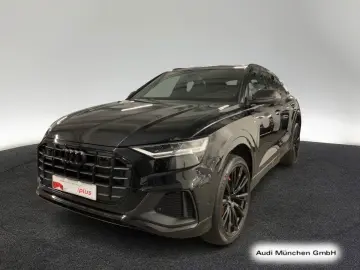 Q8 50 TDI qu. S line competition plus Pano Busin