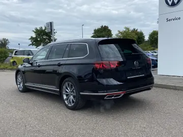 Passat Variant 2.0 TDI DSG R-Line Elegance 18