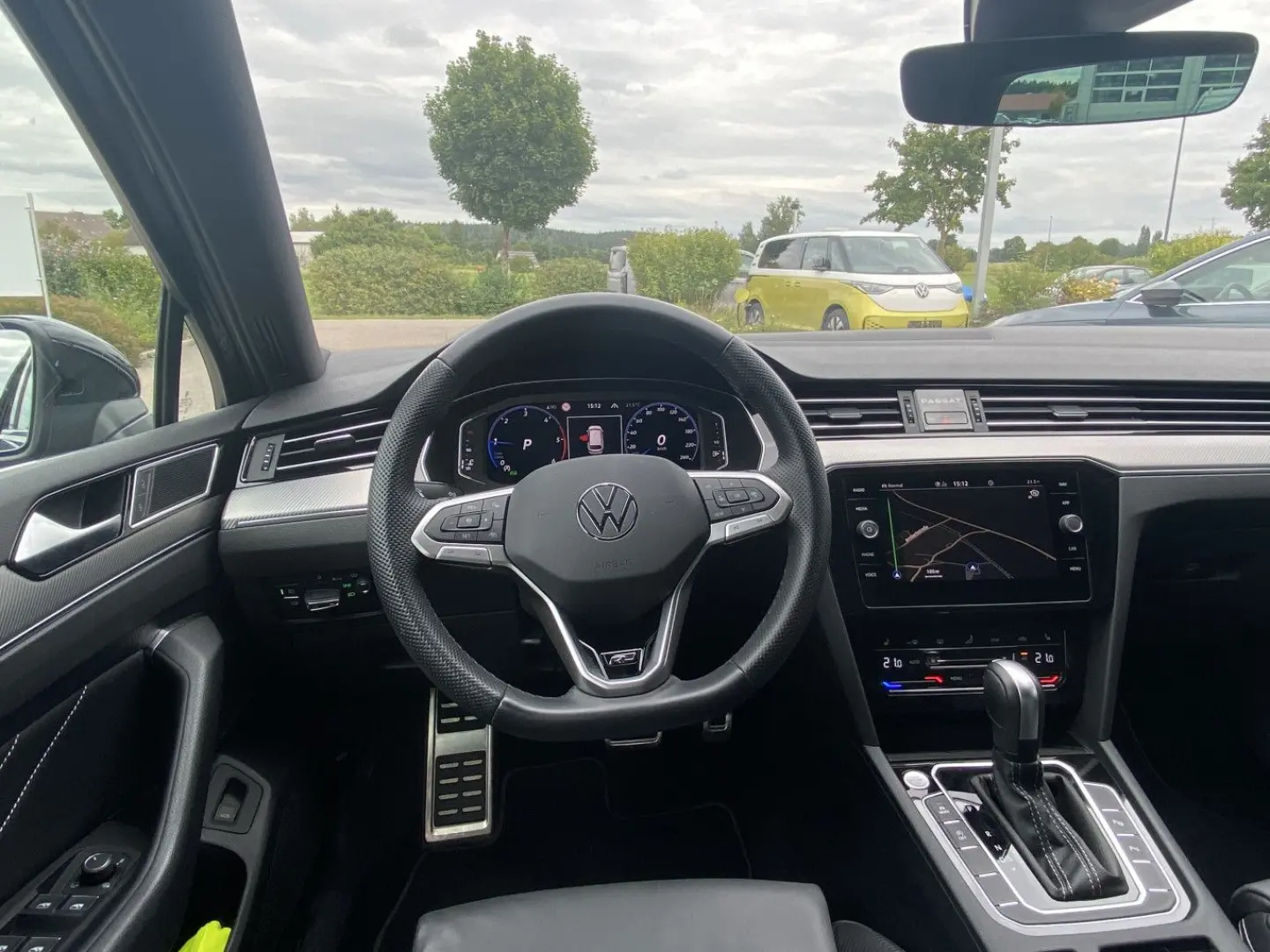 Passat Variant 2.0 TDI DSG R-Line Elegance 18