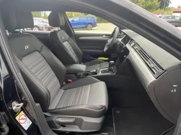 Passat Variant 2.0 TDI DSG R-Line Elegance 18