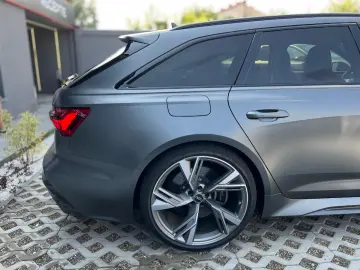 Audi RS6 Avant