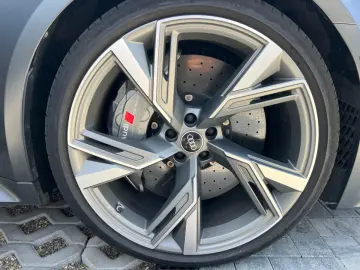Audi RS6 Avant
