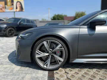 Audi RS6 Avant