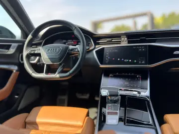 Audi RS6 Avant