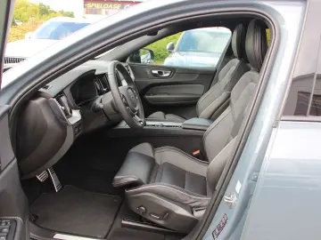 XC60 R Design AWD