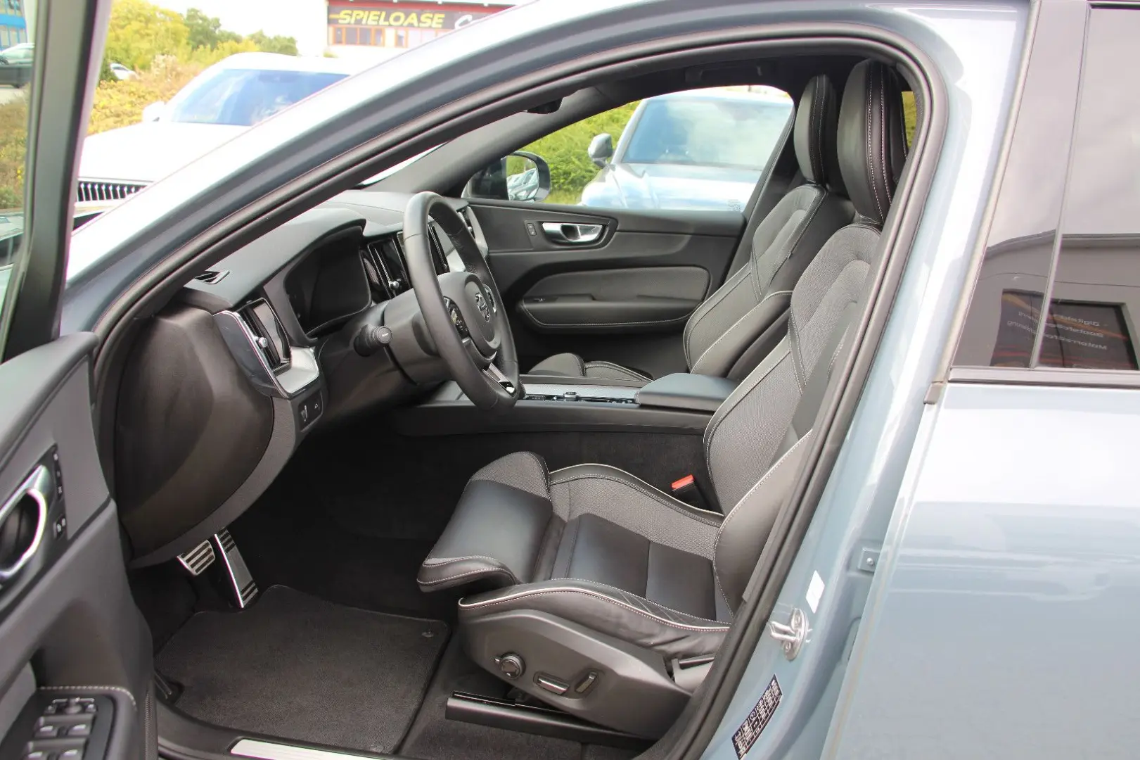 XC60 R Design AWD