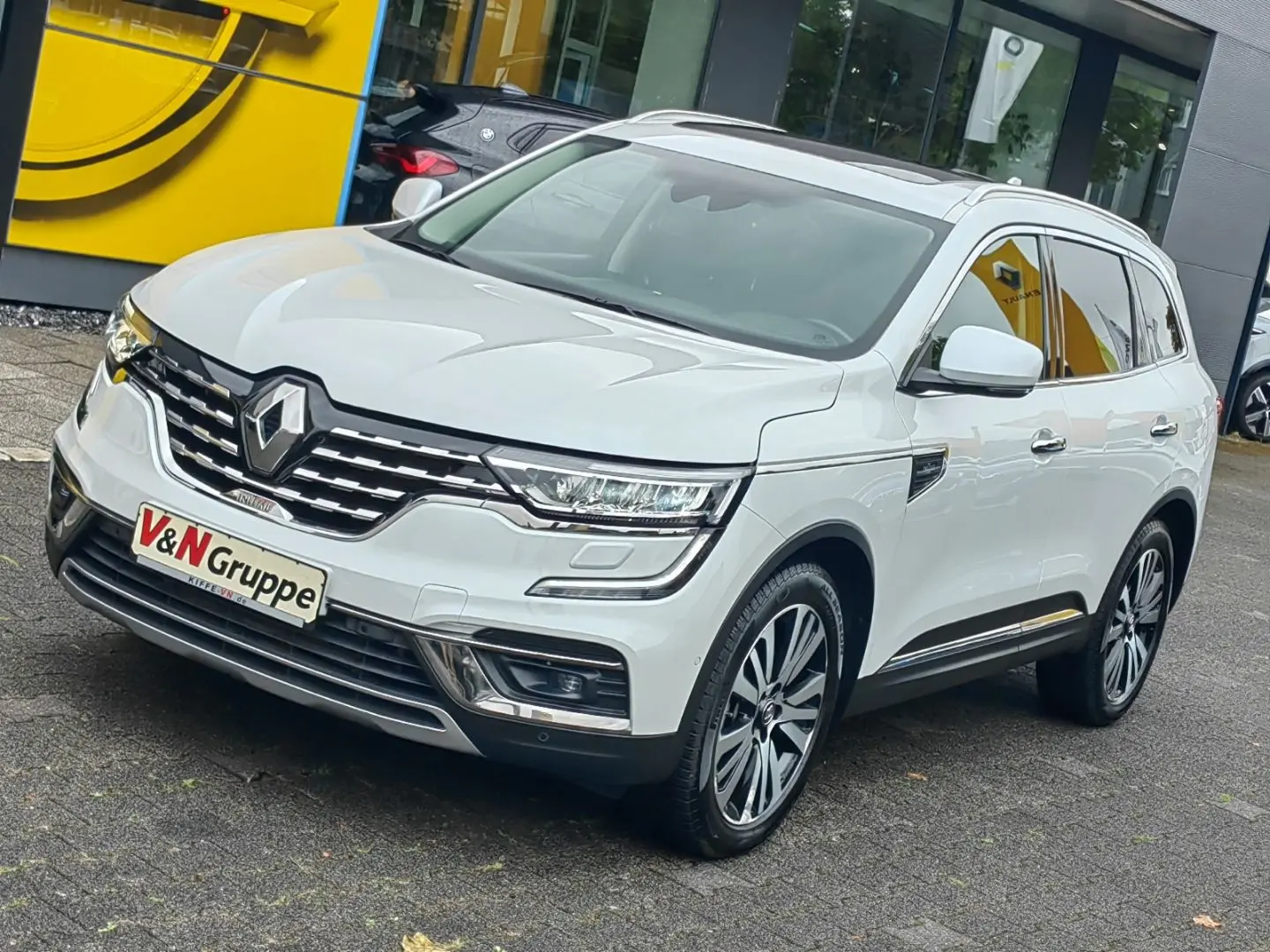 Koleos Initiale Paris 4x4 185 Pano Sitzbelüftung