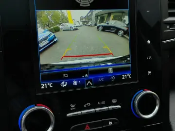Koleos Initiale Paris 4x4 185 Pano Sitzbelüftung