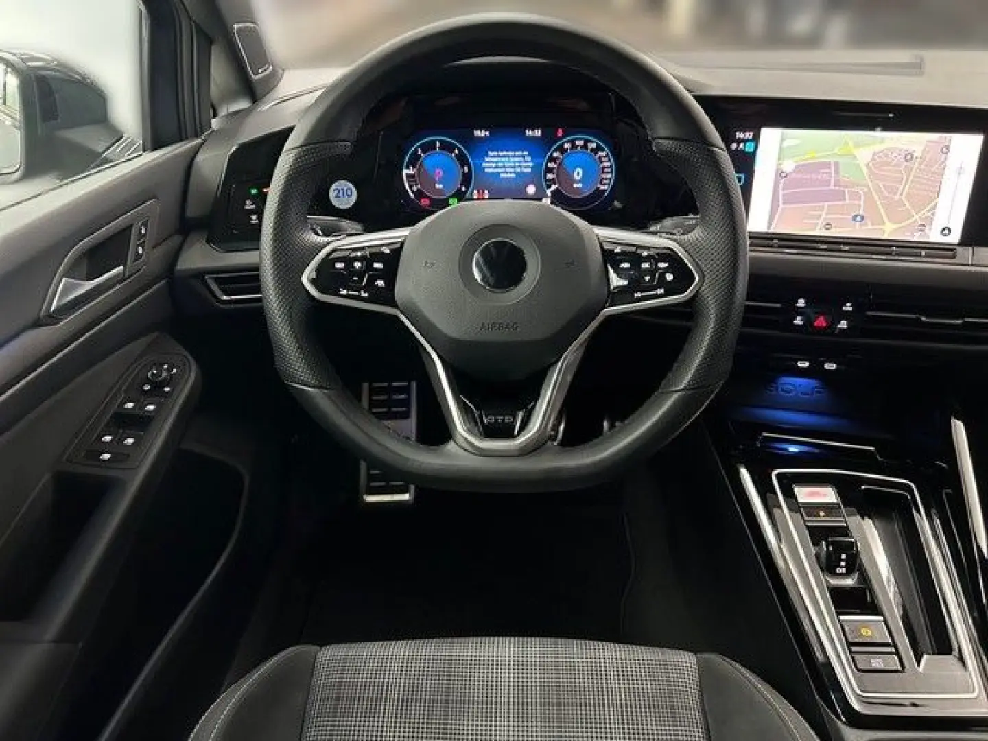 Golf GTD DSG MATRIX KAKMERA BUSINESS ACC NAVI CO