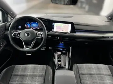 Golf GTD DSG MATRIX KAKMERA BUSINESS ACC NAVI CO