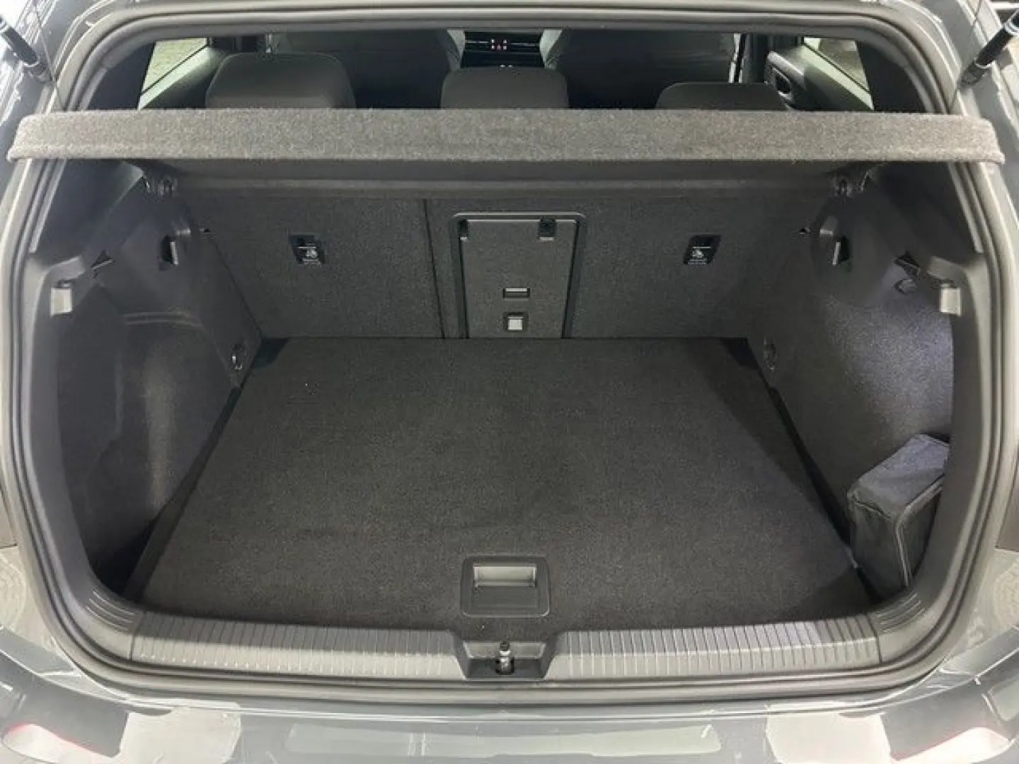 Golf GTD DSG MATRIX KAKMERA BUSINESS ACC NAVI CO