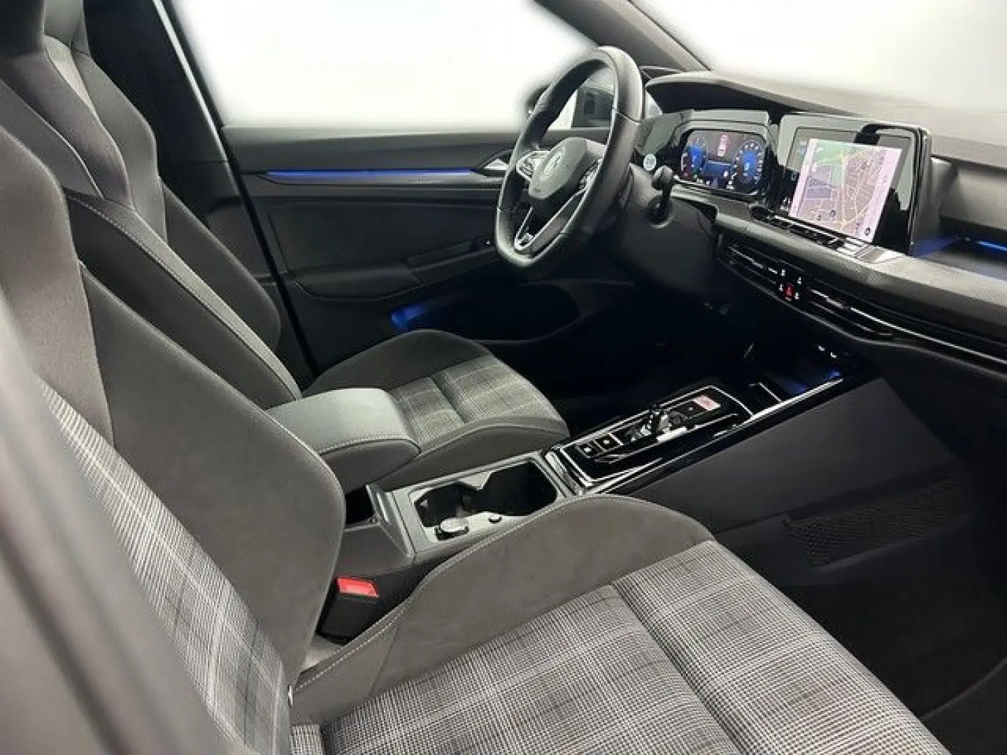 Golf GTD DSG MATRIX KAKMERA BUSINESS ACC NAVI CO
