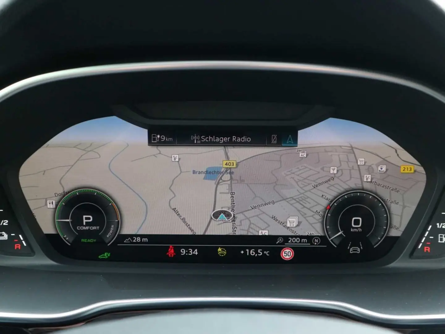 Q3 Sportback 45 1.4 TFSI e basis +Matrix+Navi