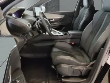 3008 1.5 BlueHDi 130 GT Automatik Navi 360-Kamer