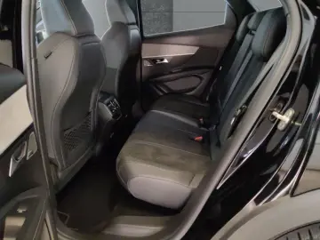 3008 1.5 BlueHDi 130 GT Automatik Navi 360-Kamer