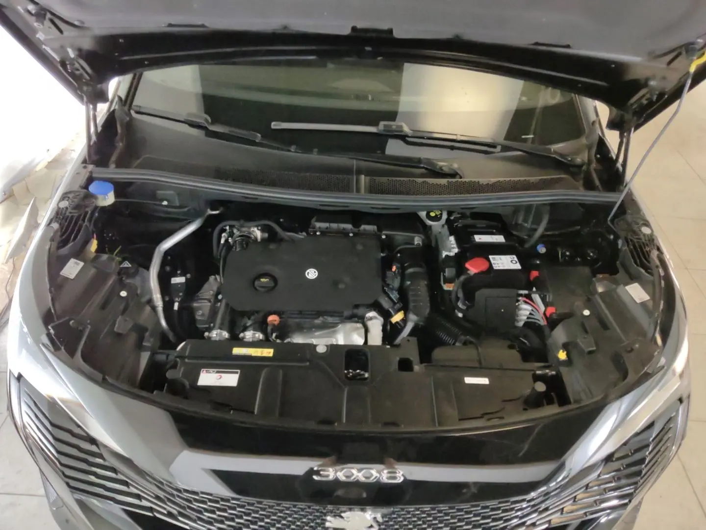 3008 1.5 BlueHDi 130 GT Automatik Navi 360-Kamer