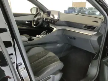 3008 1.5 BlueHDi 130 GT Automatik Navi 360-Kamer