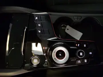 Sportage Spirit 1.6T AT Navi digitales Cockpit L