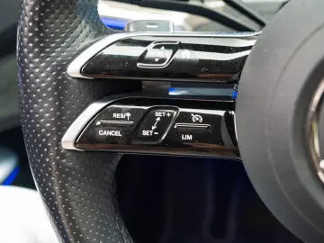 Mercedes Benz C220d