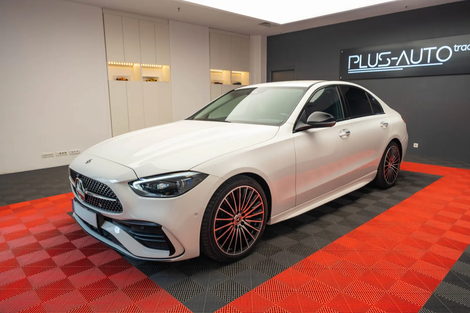 Mercedes Benz C220d