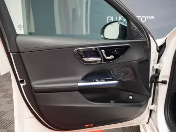 Mercedes Benz C220d