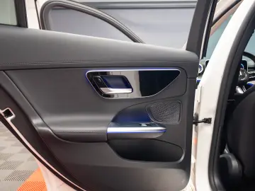 Mercedes Benz C220d