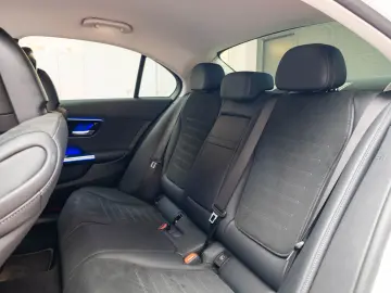Mercedes Benz C220d