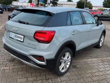 Q2 35 TFSI advanced