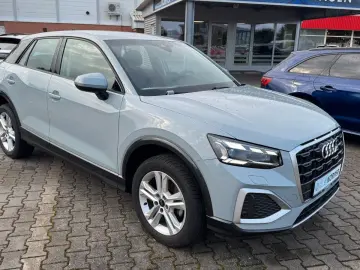Q2 35 TFSI advanced