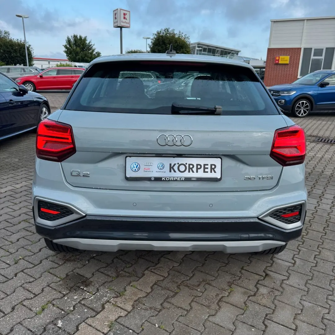 Q2 35 TFSI advanced