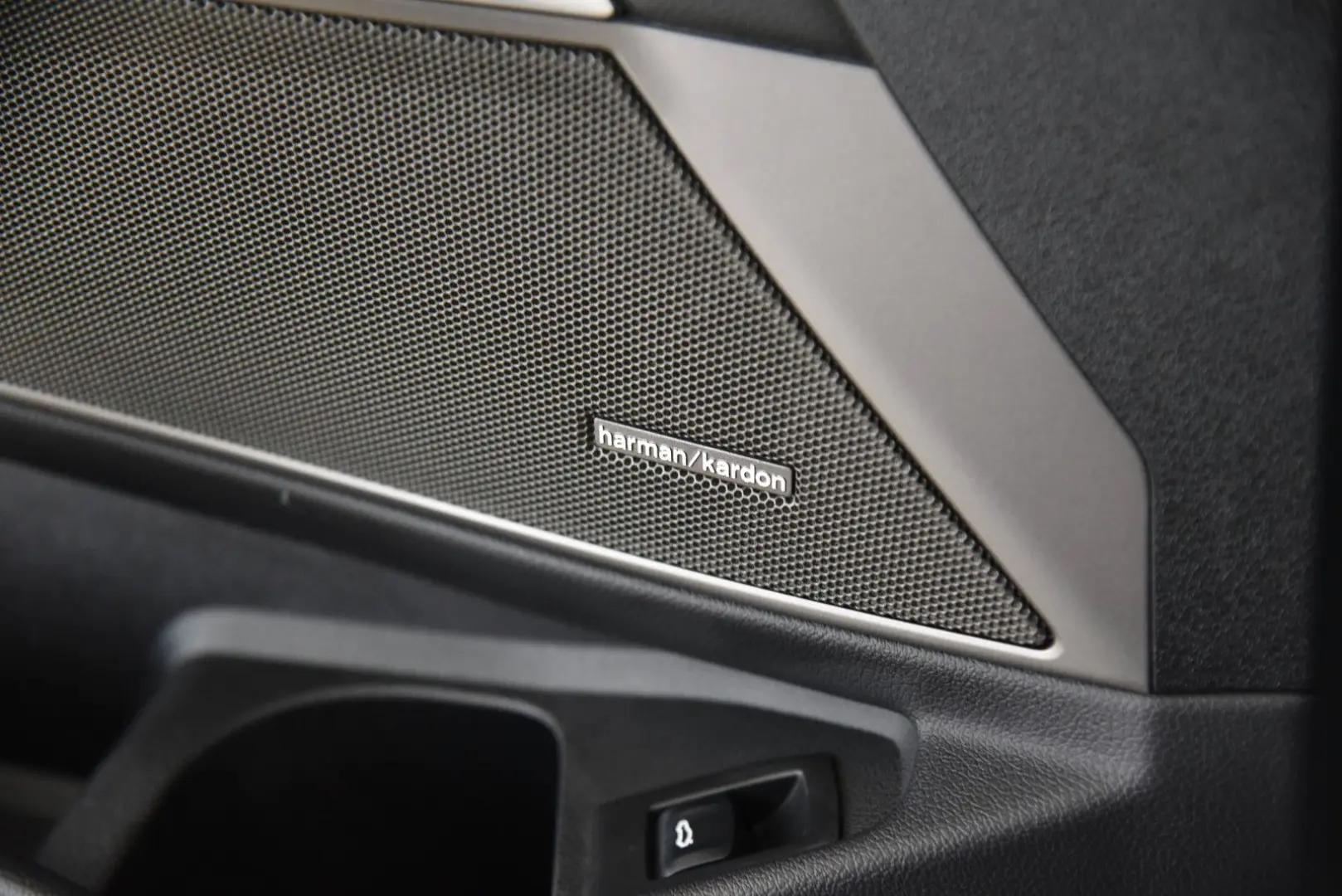 320d xDrive M Sport DrivAssProf ACC Head-Up GSD